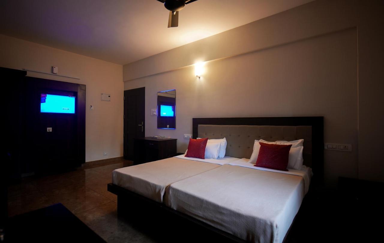 Oryx Homes Kochi Luaran gambar