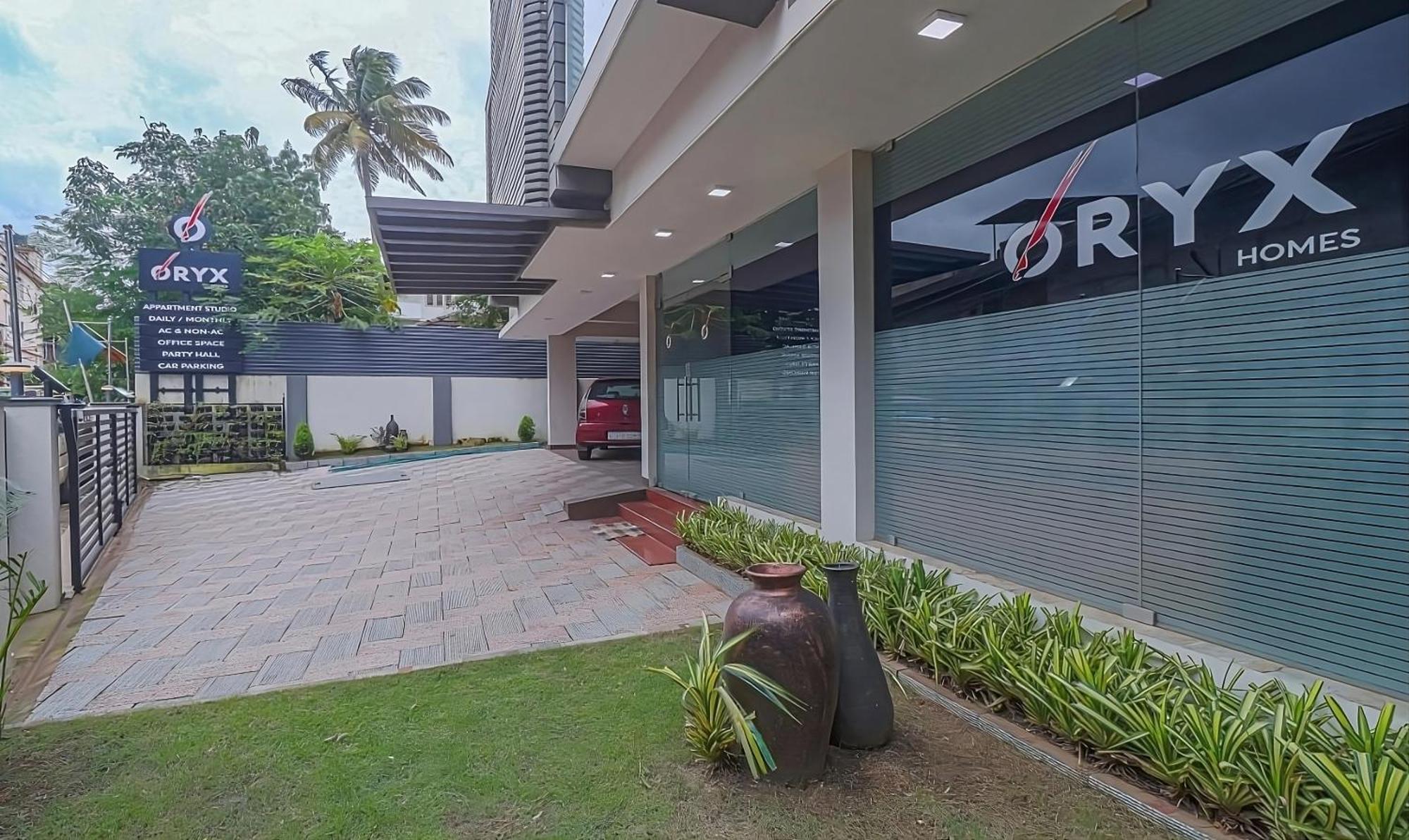 Oryx Homes Kochi Luaran gambar